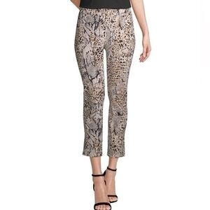 Chico’s Animal Print Brigitte So Slimming Cropped Pants Size 2P